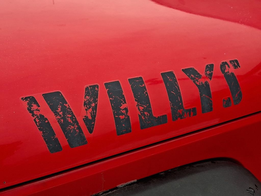 Used 2017 Jeep Wrangler Unlimited Sport image 29