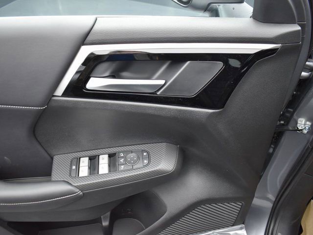 Used 2023 Mitsubishi Outlander SE Black Edition AWD/4WD image 24