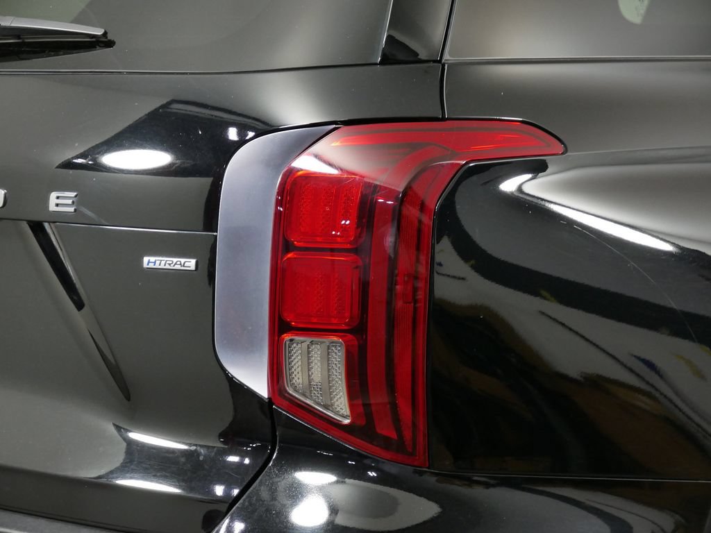 Used 2023 Hyundai Palisade Limited AWD/4WD image 12