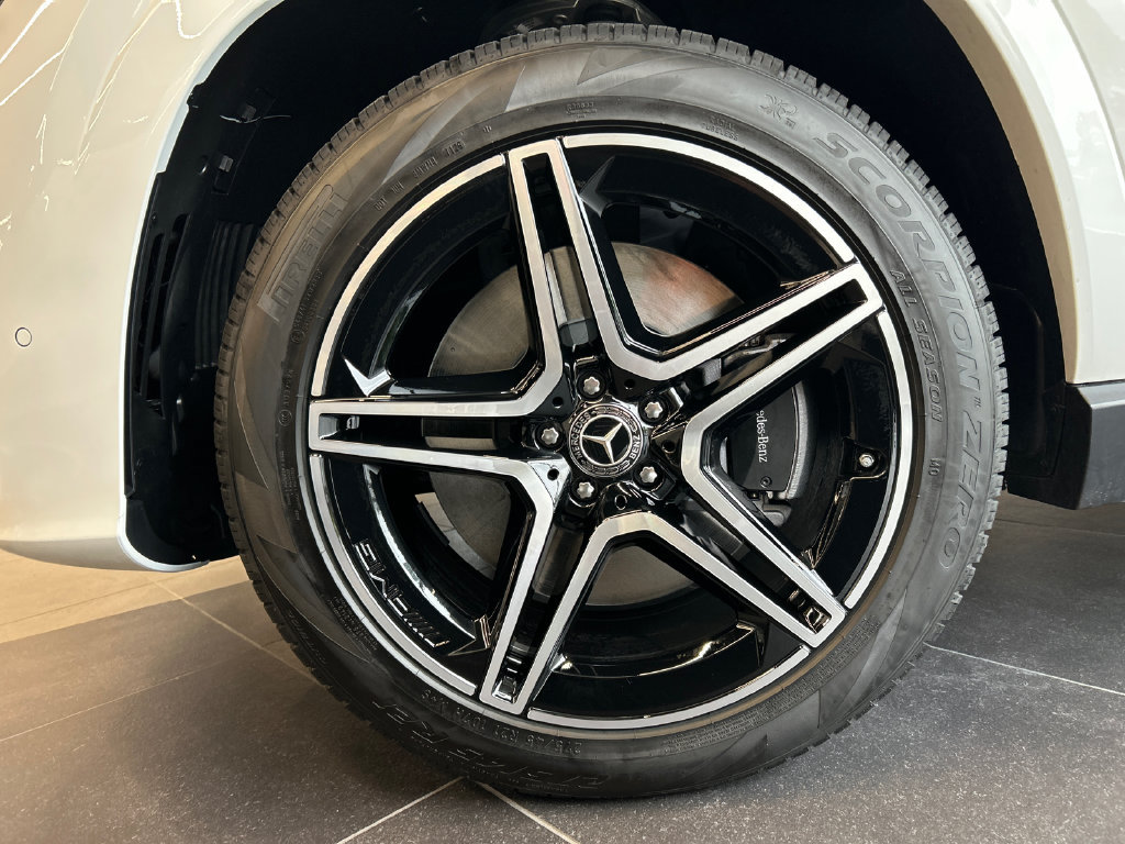 New 2027 Mercedes-Benz GLS 450 4MATIC image 31