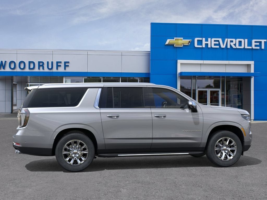 New 2026 Chevrolet Suburban Premier w/ Sun And Tow Package AWD/4WD image 5