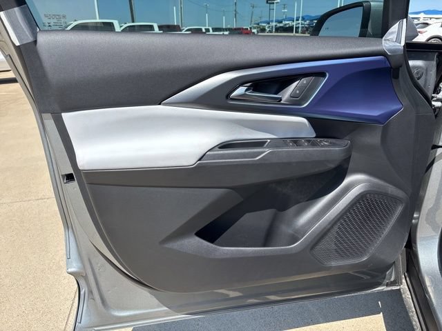 New 2026 Chevrolet Equinox EV LT FWD image 12