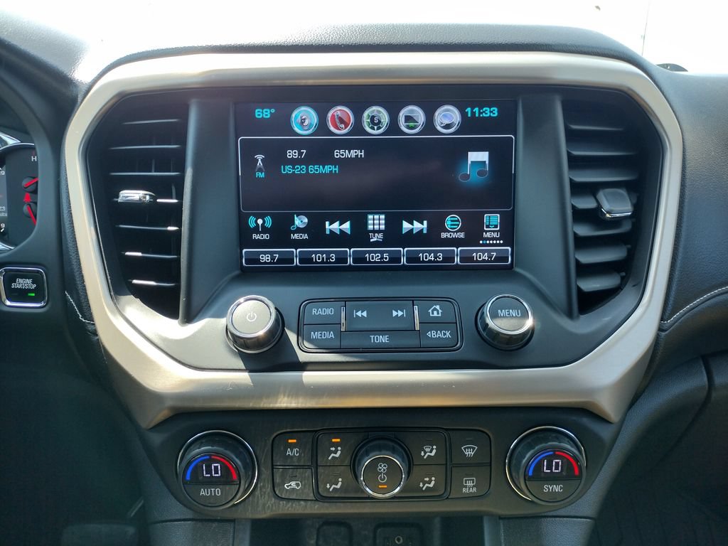 Used 2017 GMC Acadia Denali w/ Technology Package AWD/4WD image 29