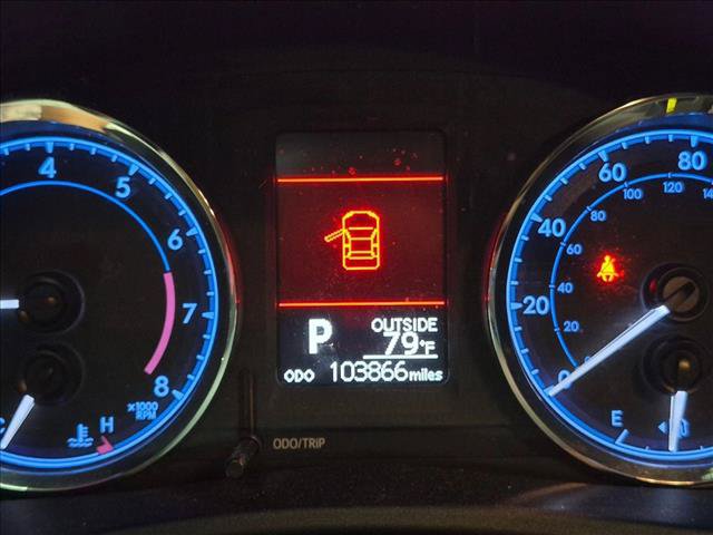 Used 2017 Toyota Corolla LE FWD image 16