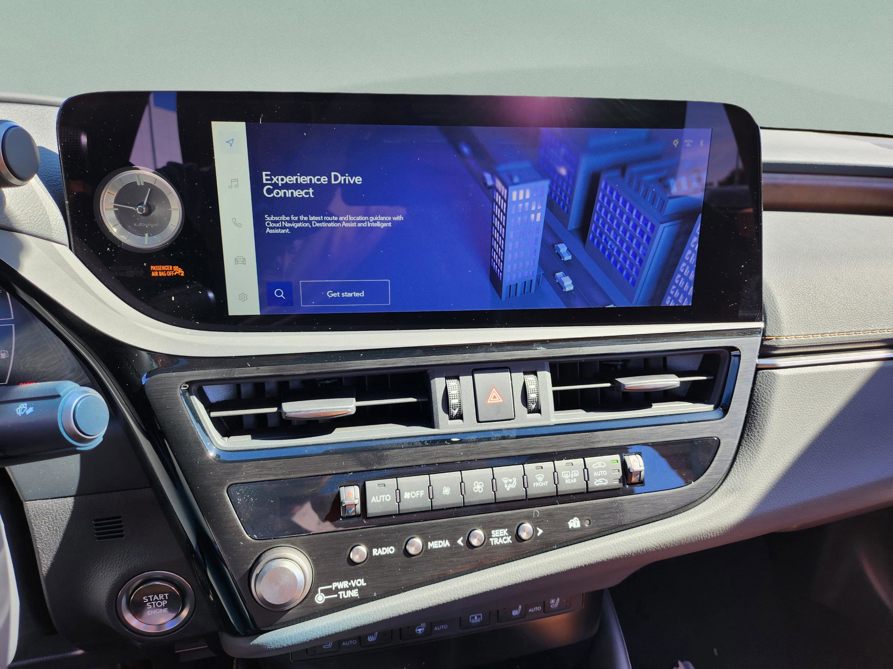 New 2025 Lexus ES 350 Ultra Luxury image 23