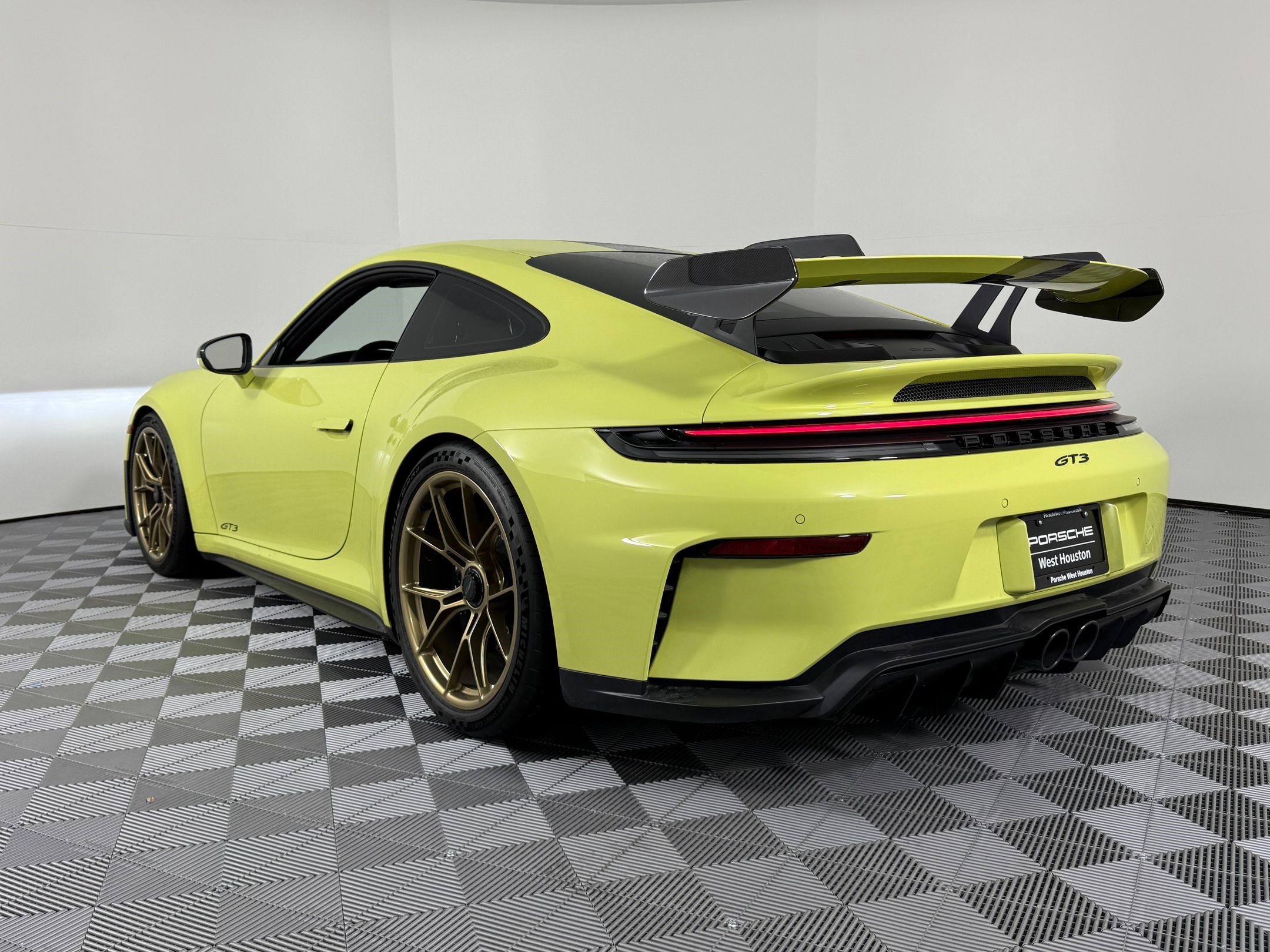 Used 2026 Porsche 911 GT3 image 3