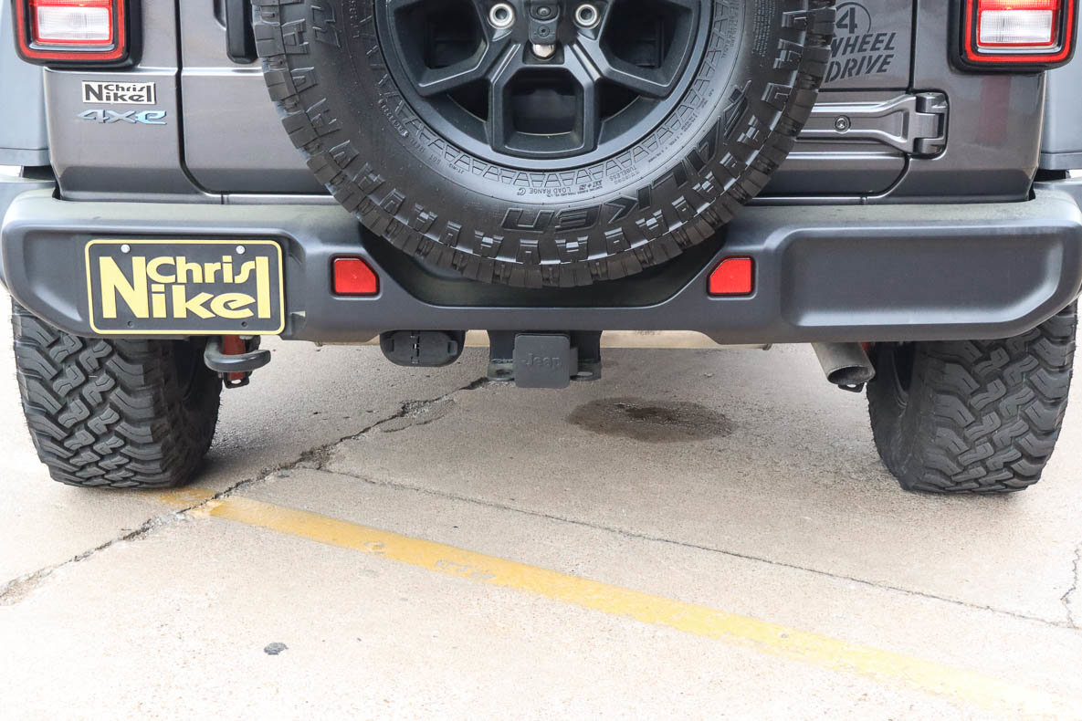 Used 2025 Jeep Wrangler Willys AWD/4WD image 14