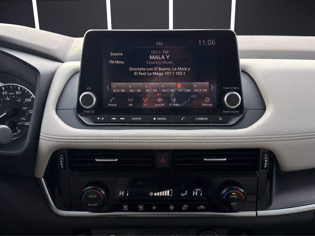 Used 2022 Nissan Rogue SV image 18