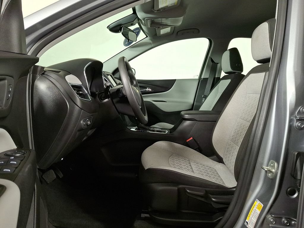 Used 2023 Chevrolet Equinox LS AWD/4WD image 15