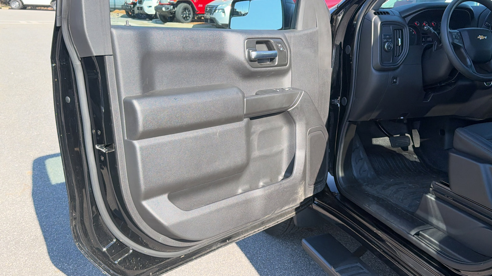 Used 2026 Chevrolet Silverado 1500 W/T w/ WT Value Package image 14