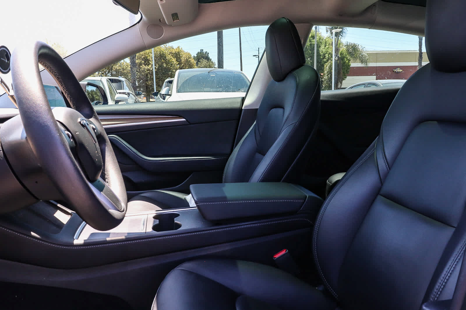 Used 2022 Tesla Model 3 Long Range AWD/4WD image 23