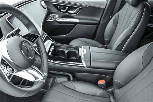 New 2027 Mercedes-Benz EQE 320 4MATIC SUV image 11