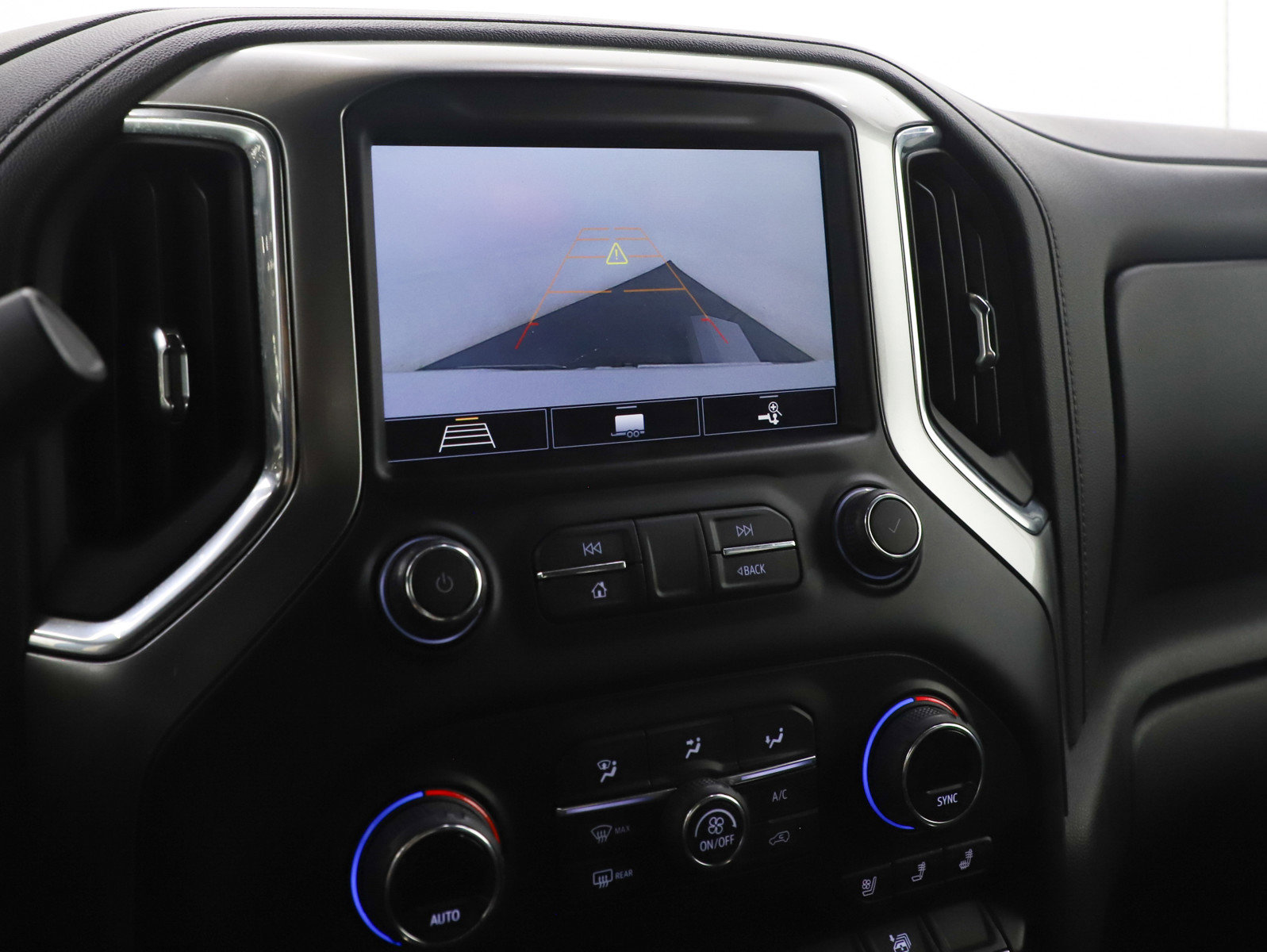 Used 2020 Chevrolet Silverado 1500 LTZ w/ LTZ Plus Package image 29