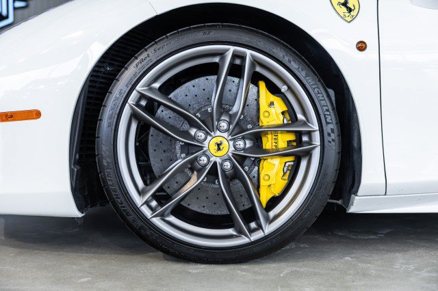 Used 2016 Ferrari 488 GTB RWD image 24