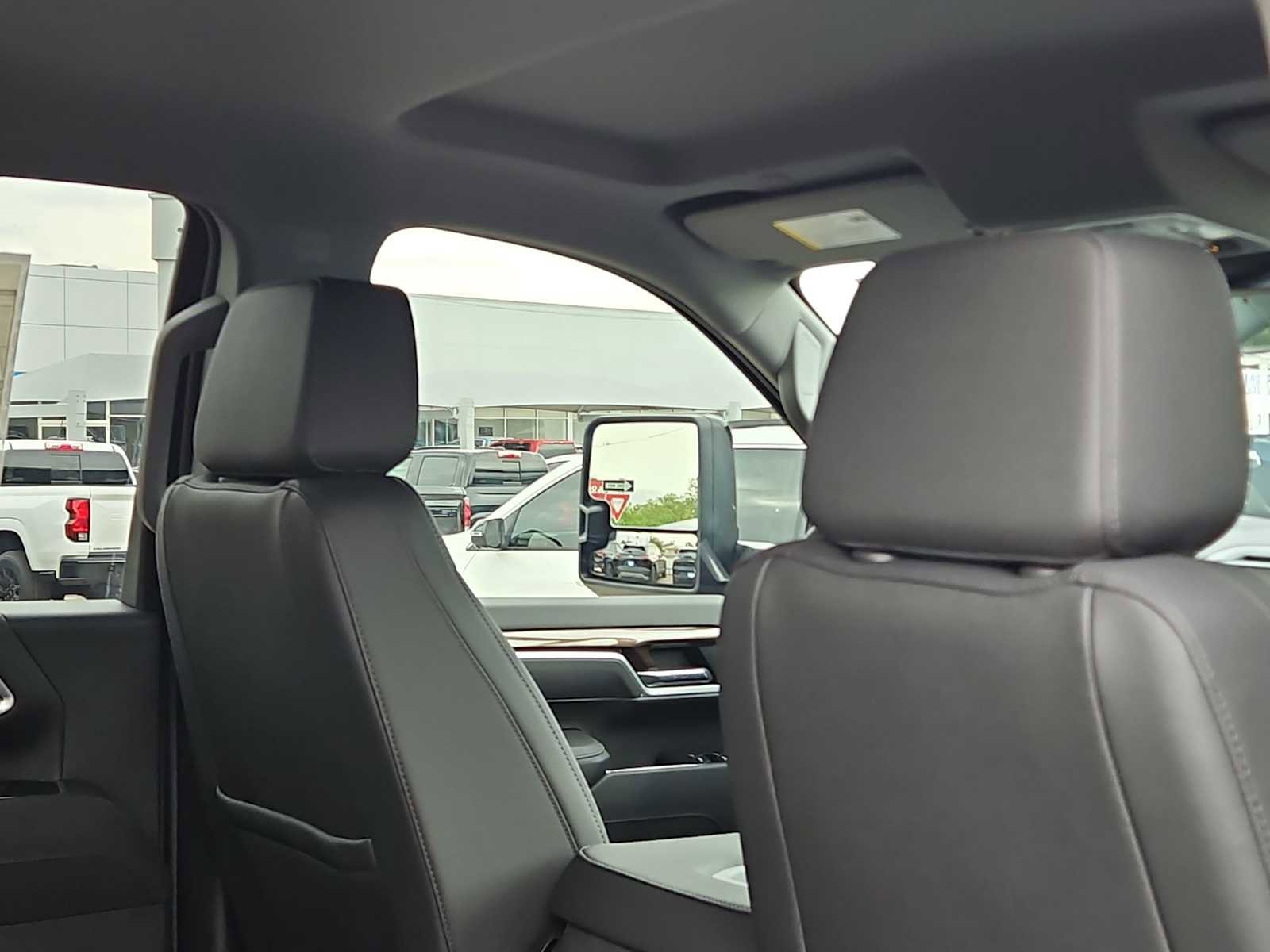 New 2026 Chevrolet Silverado 2500 LT w/ Trail Boss Package AWD/4WD image 17