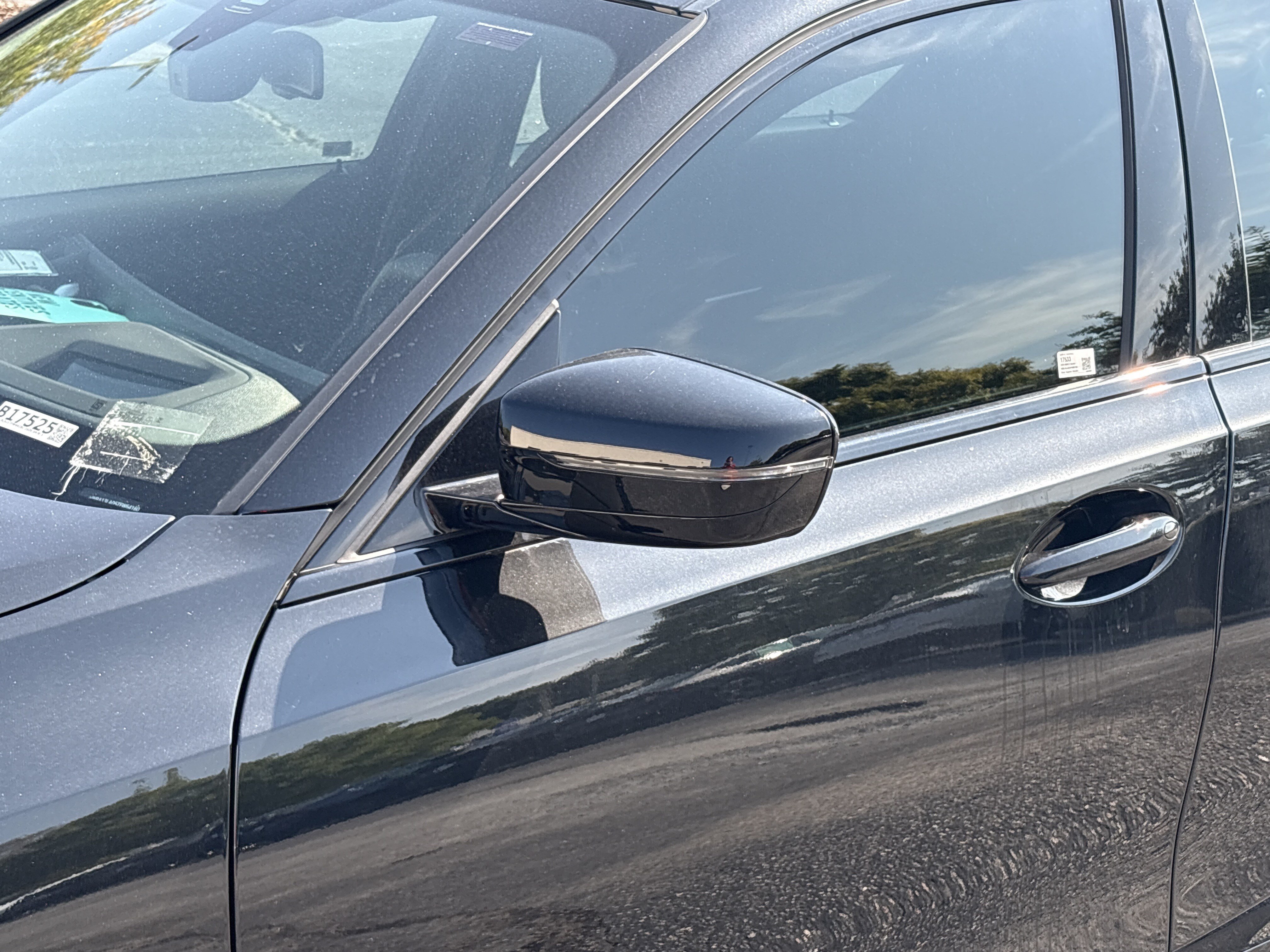 New 2026 BMW 330i Sedan w/ M Sport Package RWD image 26