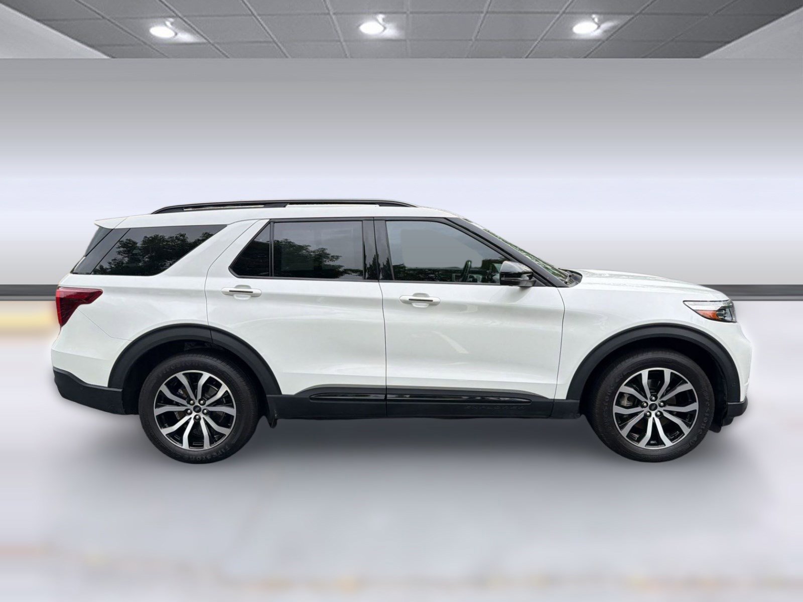 Used 2020 Ford Explorer ST w/ Premium Technology Package AWD/4WD image 8