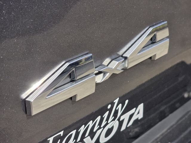 Used 2024 Toyota Tundra 1794 Edition image 7