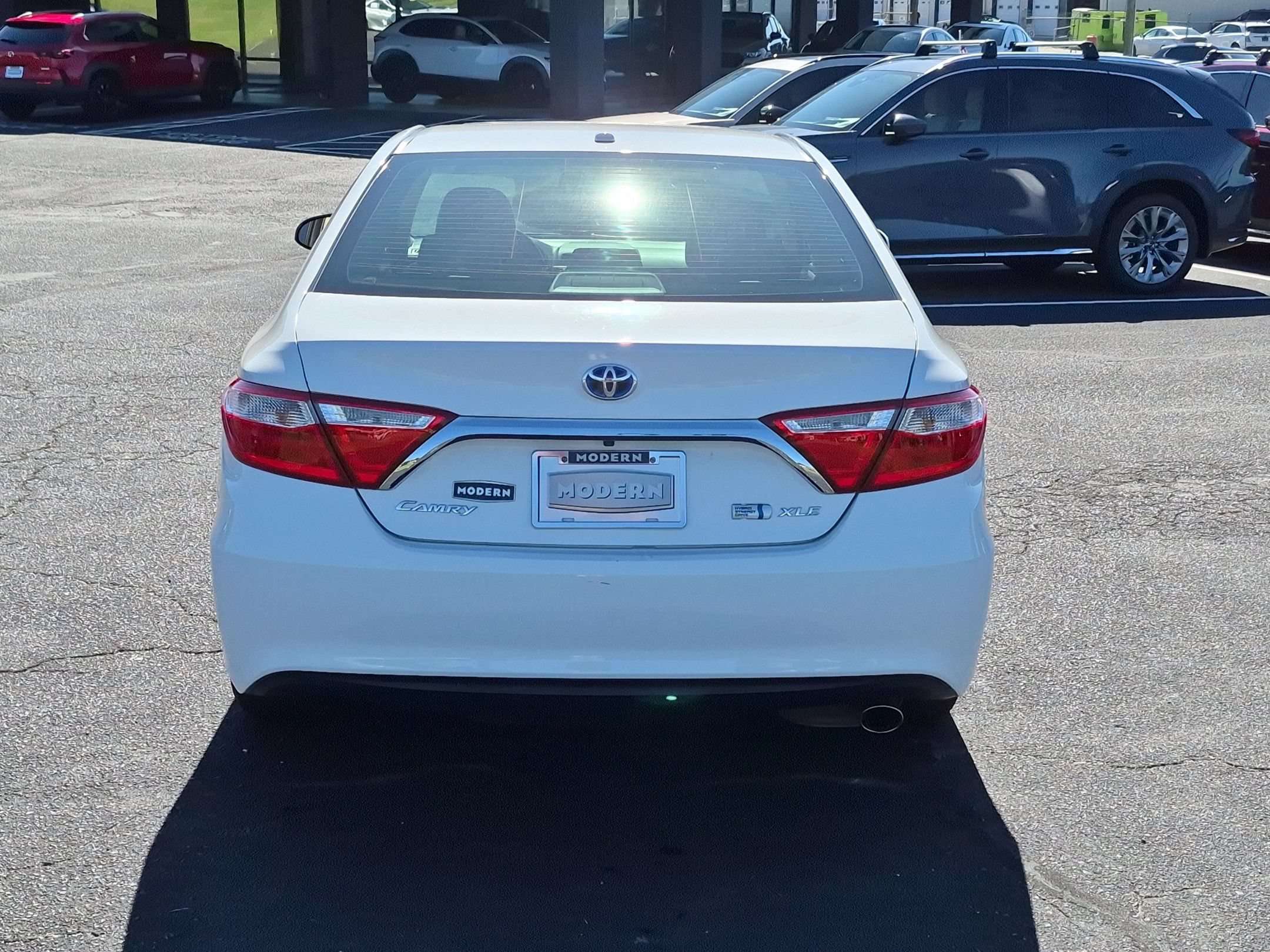 Used 2017 Toyota Camry XLE FWD image 4