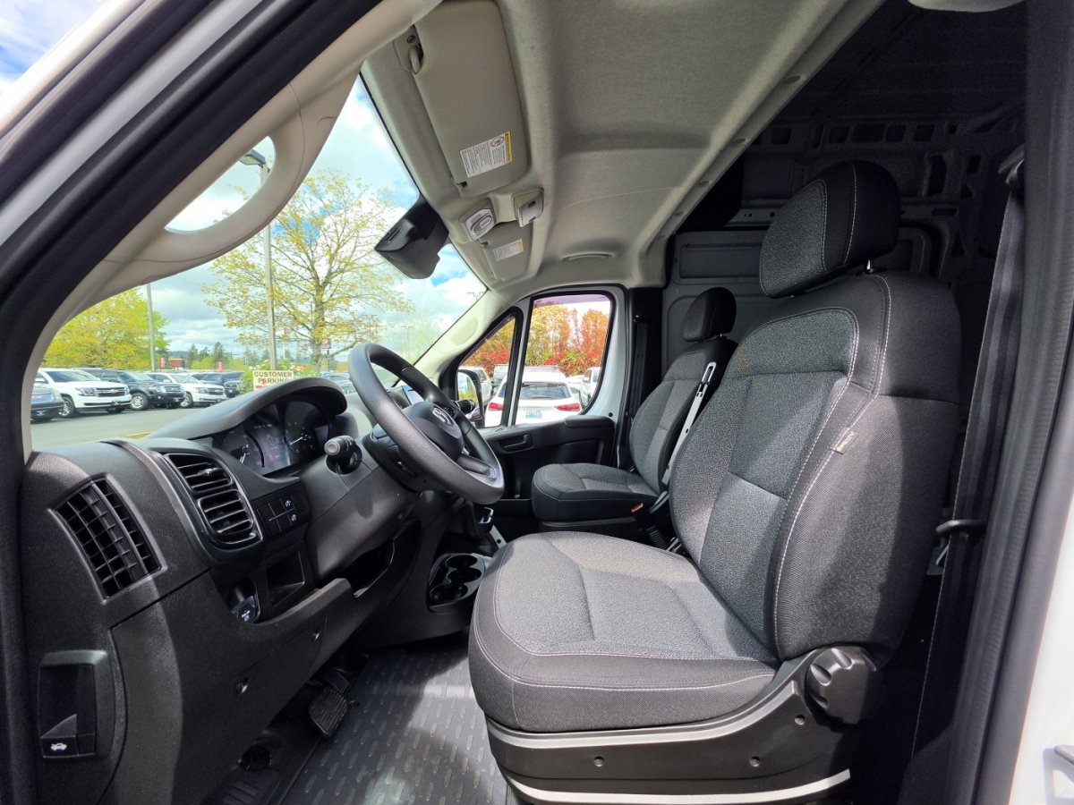 Used 2023 RAM ProMaster 3500 FWD image 13