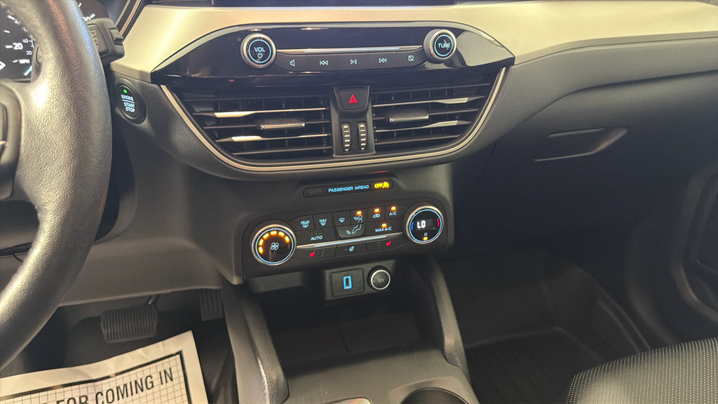 Used 2020 Ford Escape SEL FWD image 22