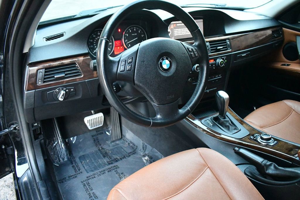 Used 2011 BMW 328i xDrive Sedan w/ Premium Pkg image 17