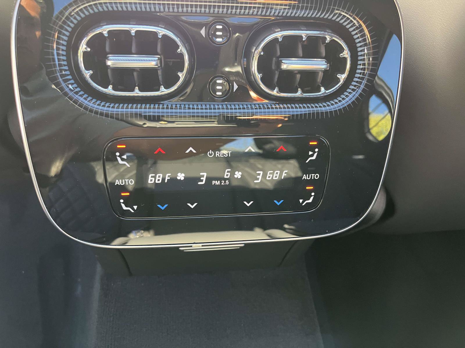New 2027 Mercedes-Benz S 580 4MATIC Sedan image 40