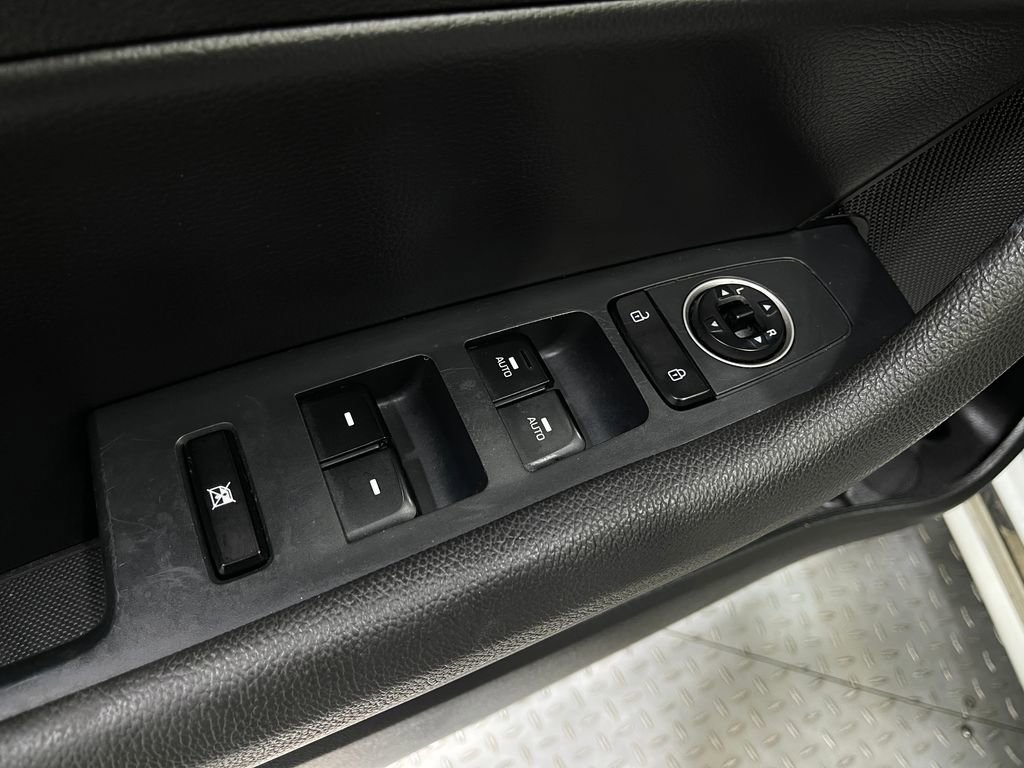 Used 2018 Hyundai Sonata Sport image 15