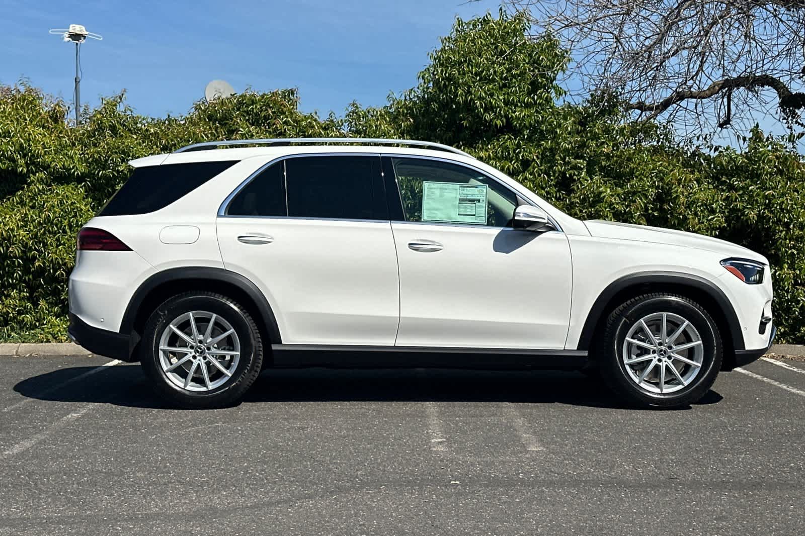 New 2026 Mercedes-Benz GLE 350 4MATIC image 2