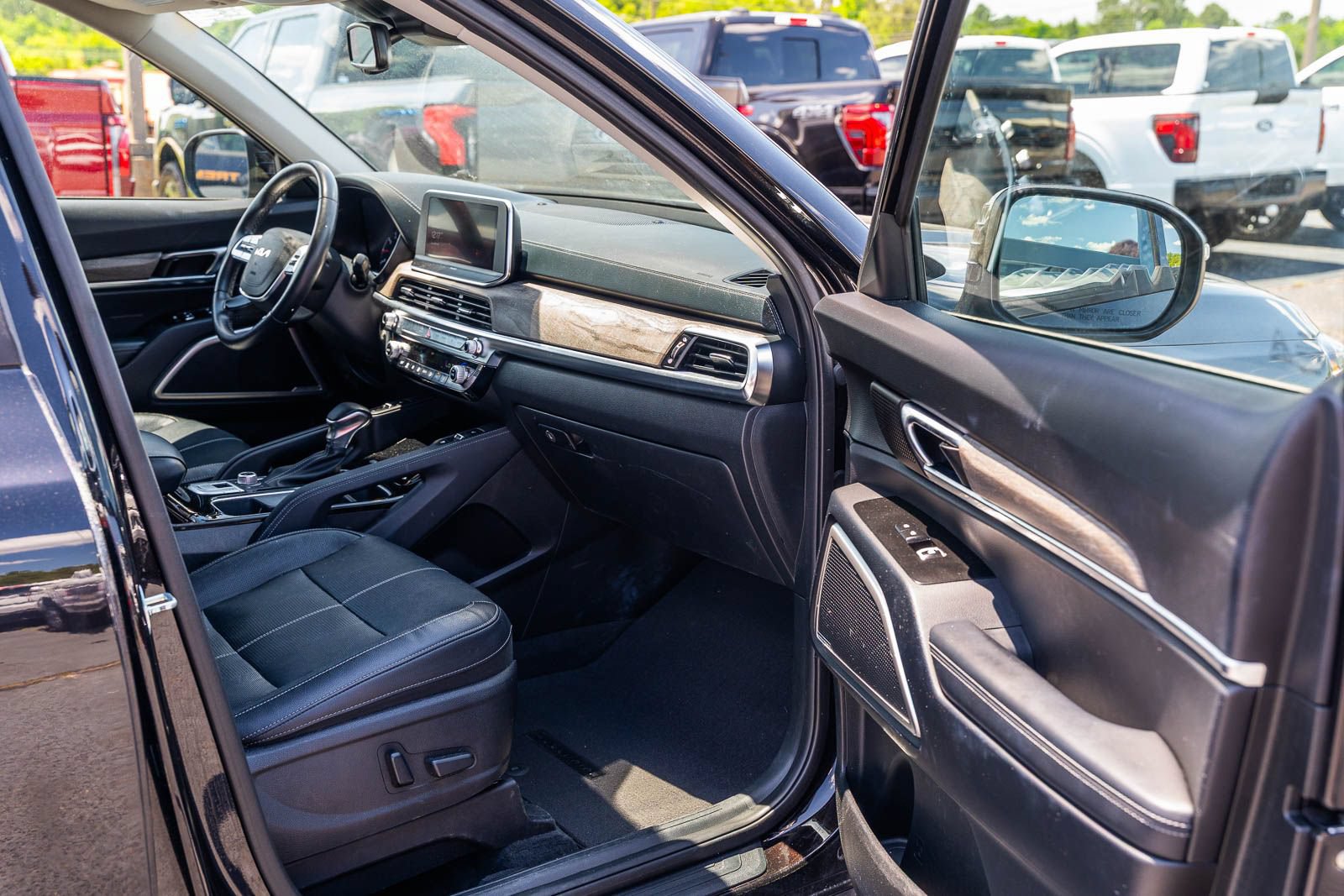 Used 2022 Kia Telluride EX w/ EX Premium Package AWD/4WD image 11