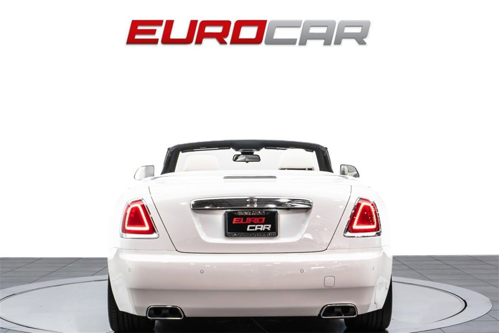 Used 2018 Rolls-Royce Dawn image 5