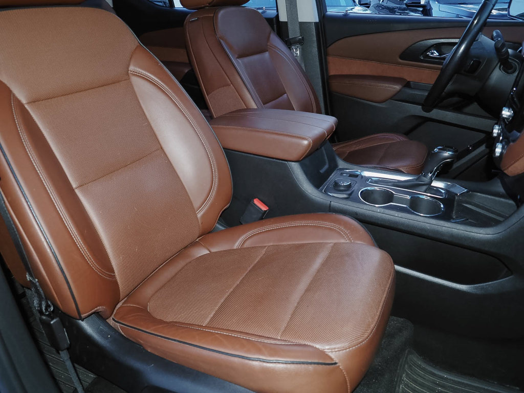 Used 2018 Chevrolet Traverse High Country AWD/4WD image 7