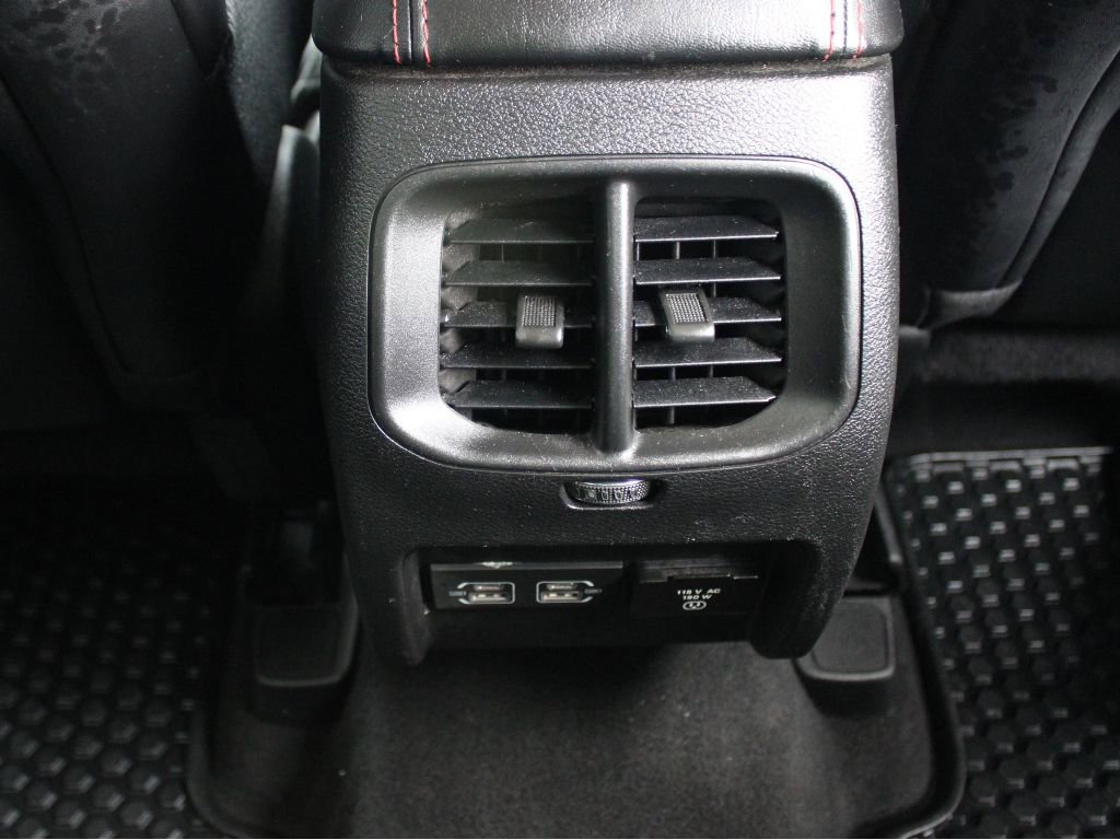 Used 2021 Jeep Cherokee Trailhawk image 30