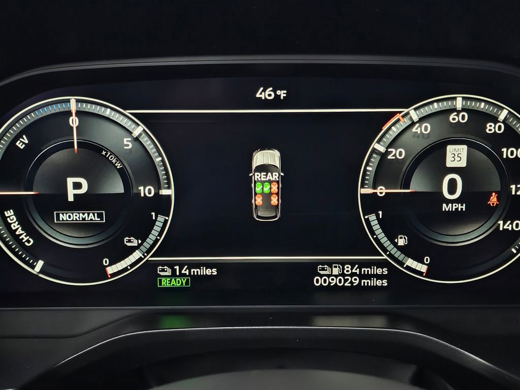 Used 2023 Mitsubishi Outlander SE image 23