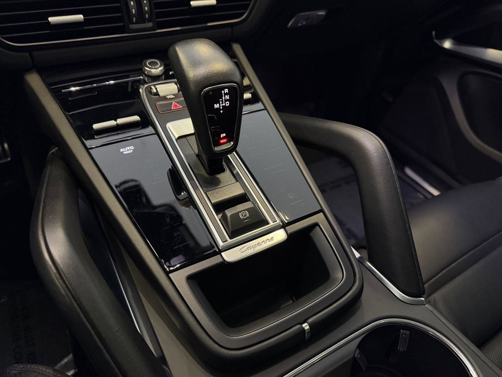 Certified 2023 Porsche Cayenne Turbo image 19