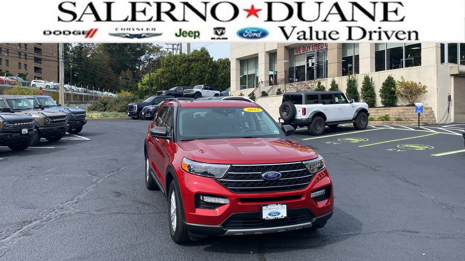 Certified 2022 Ford Explorer XLT w/ Equipment Group 202A
