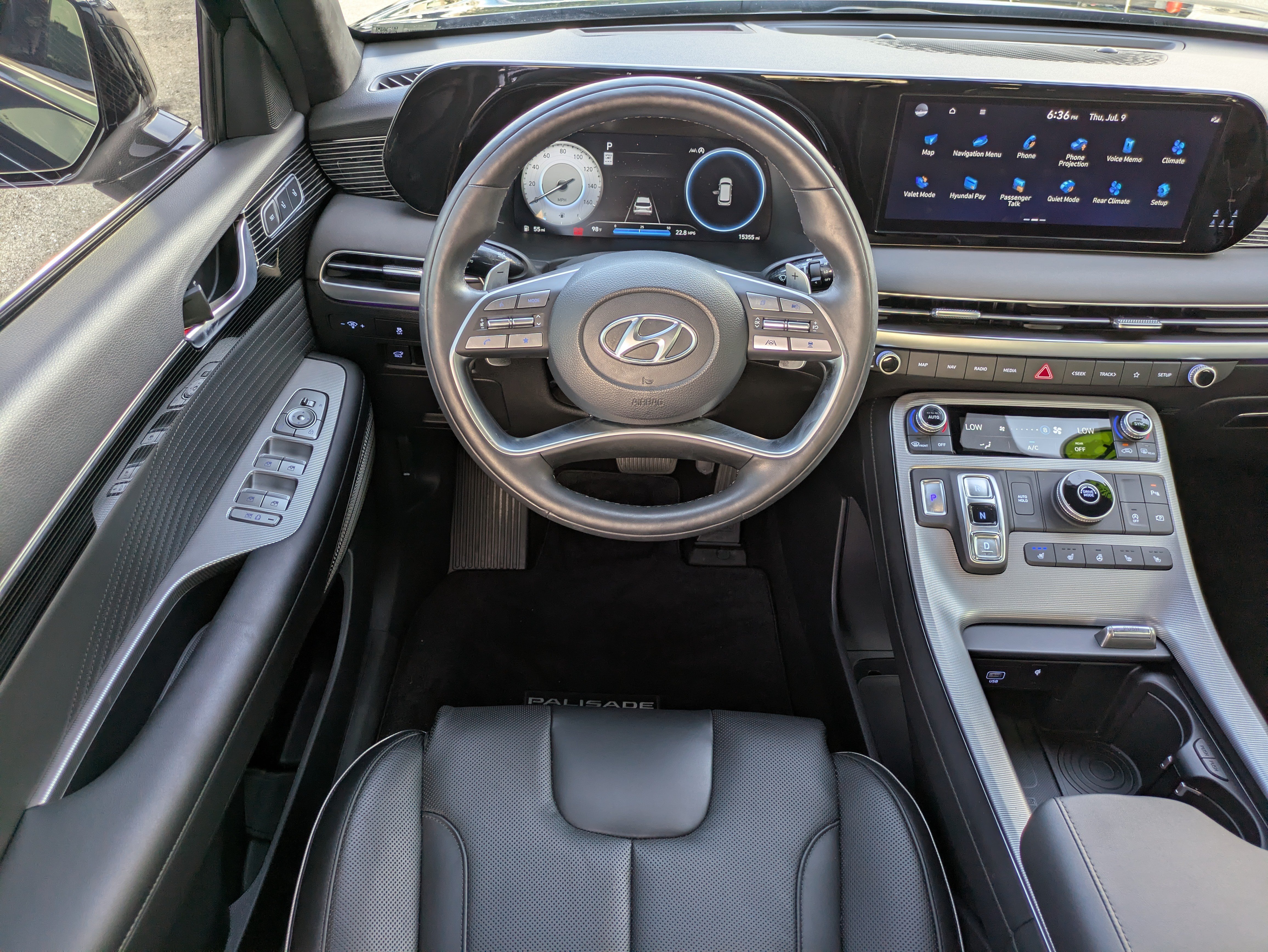 Used 2024 Hyundai Palisade Calligraphy FWD image 17
