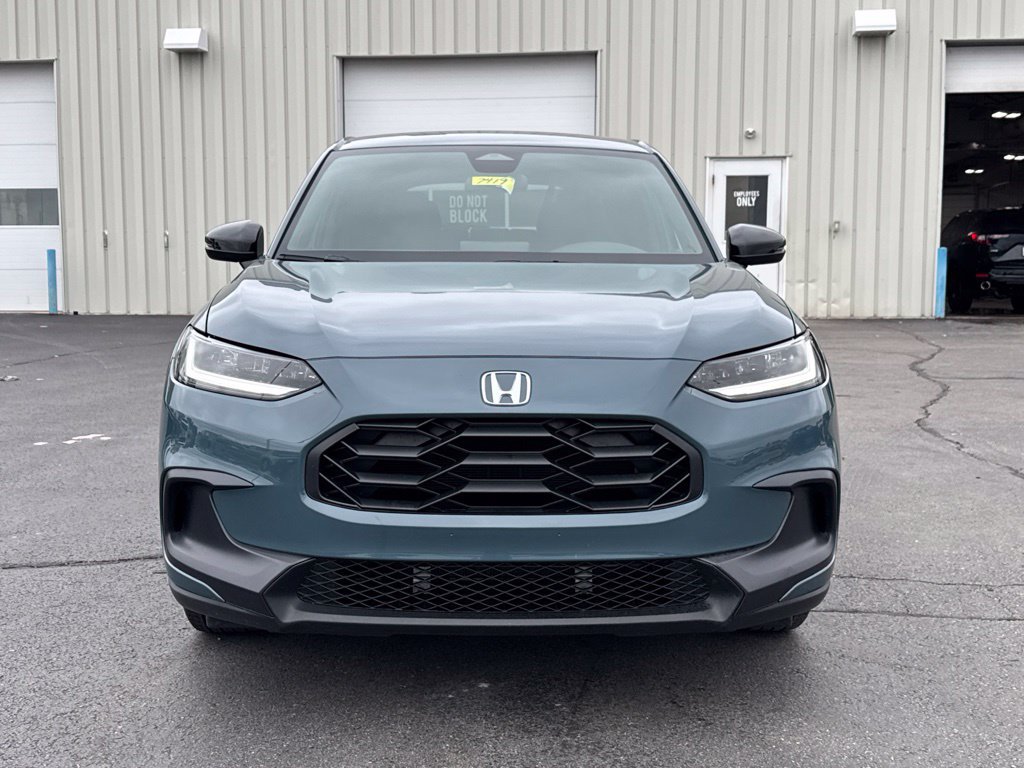 Used 2024 Honda HR-V Sport image 2