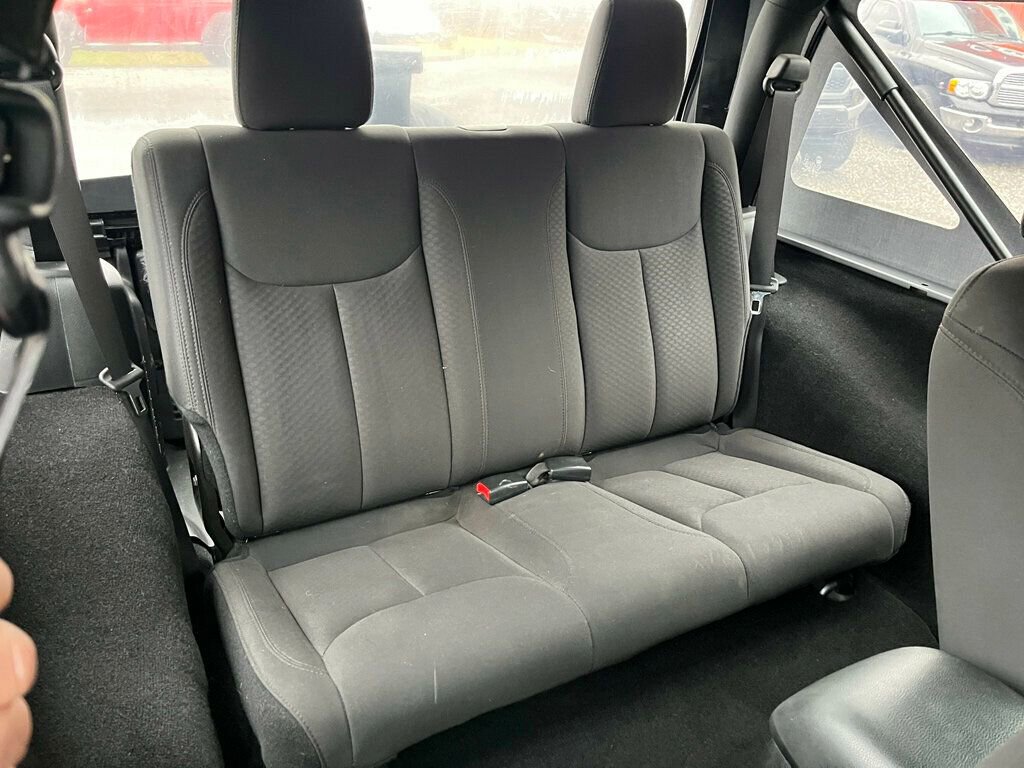 Used 2018 Jeep Wrangler Sport image 23
