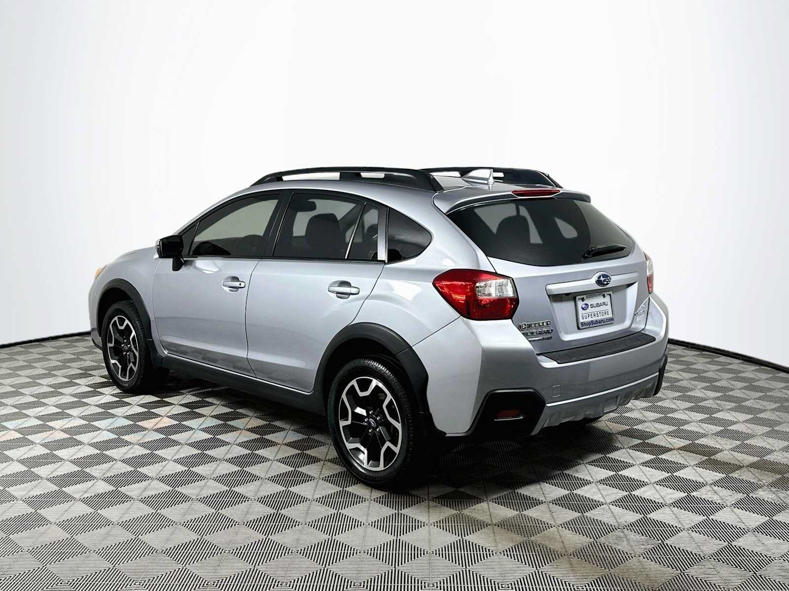 Used 2016 Subaru Crosstrek 2.0i Limited w/ Popular Package #2 AWD/4WD image 5