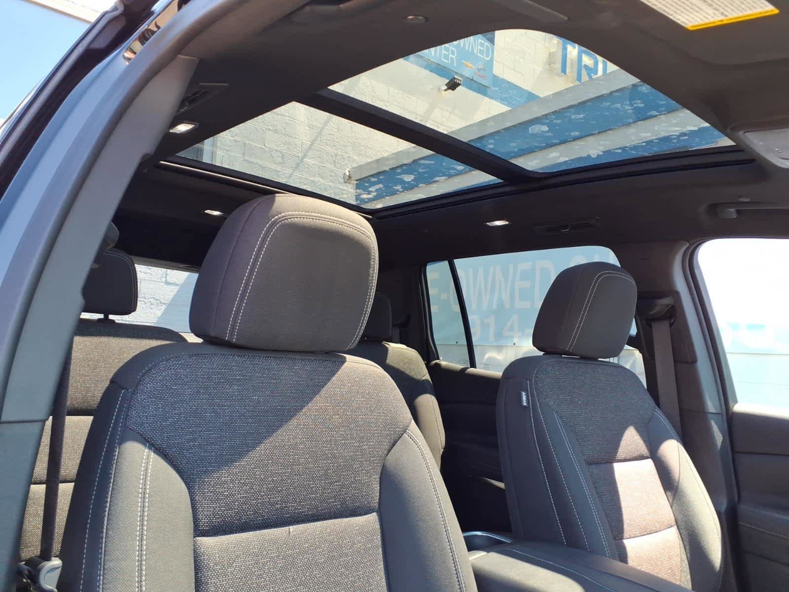 Used 2024 Chevrolet Traverse LT w/ Enhanced Driving Package FWD image 22