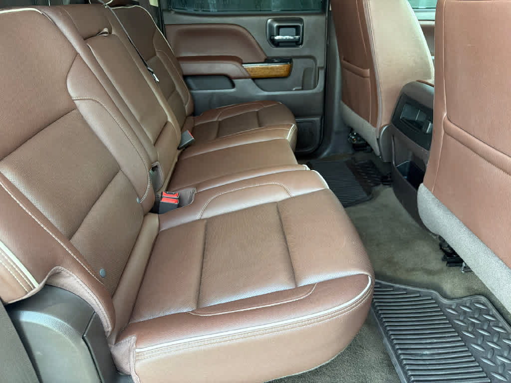 Used 2018 Chevrolet Silverado 1500 High Country AWD/4WD image 16