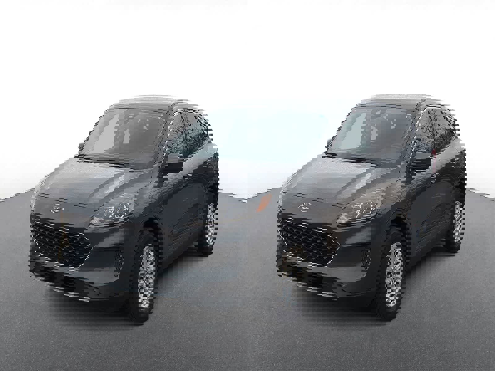 Used 2020 Ford Escape SE image 4