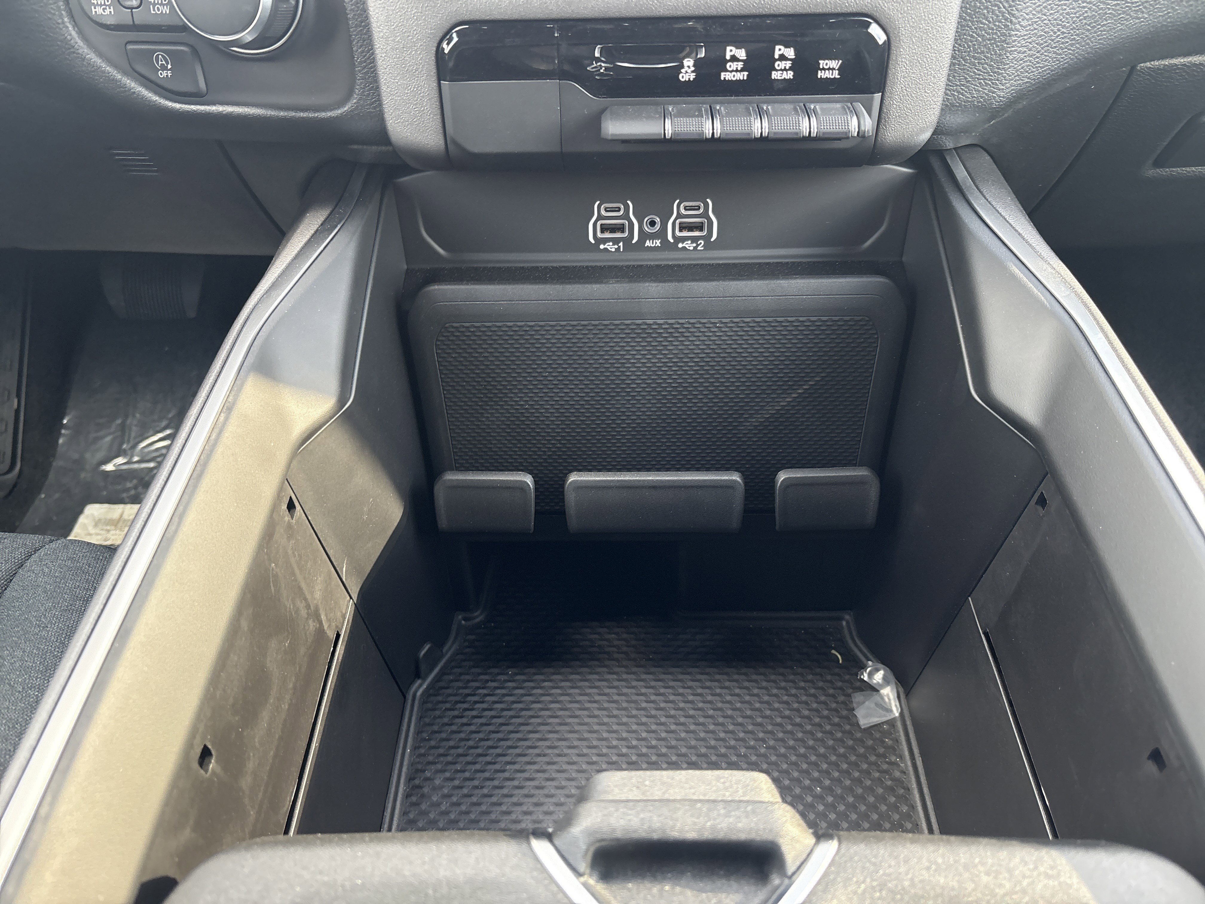 New 2025 RAM 1500 Tradesman w/ Bed Utility Group AWD/4WD image 17