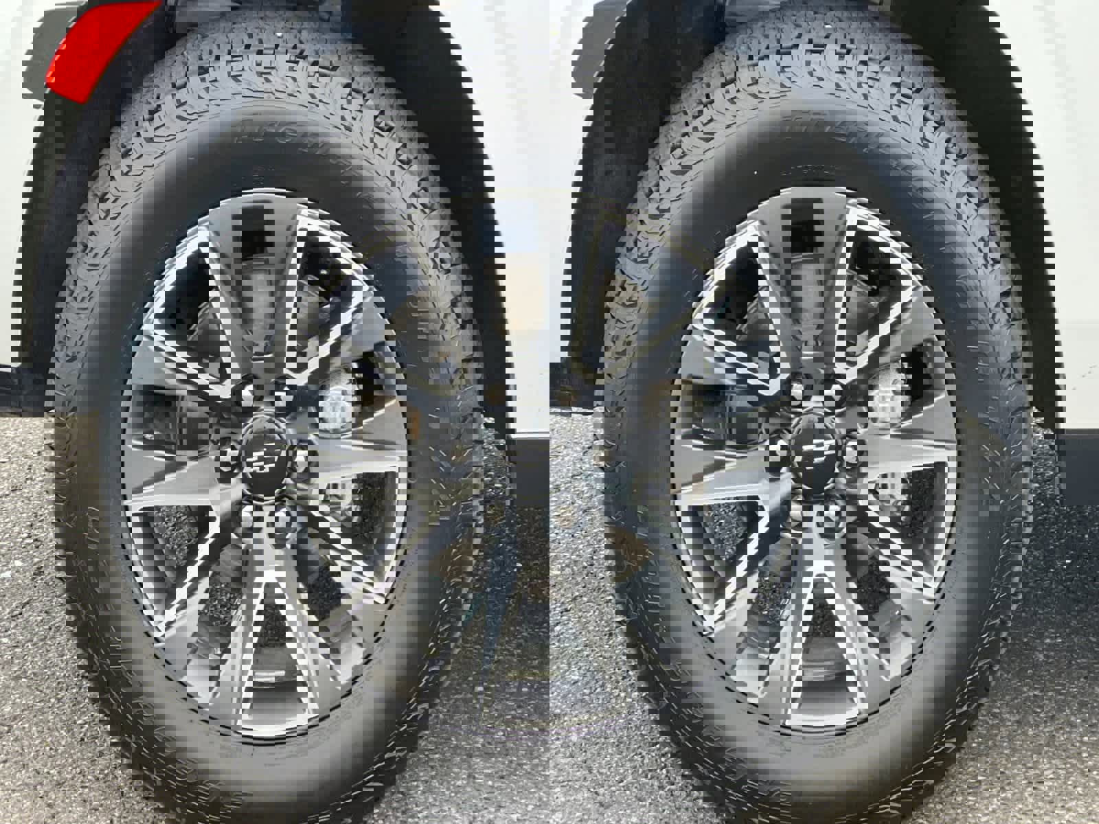 Used 2021 Chevrolet Tahoe Z71 w/ Z71 Signature Package image 25