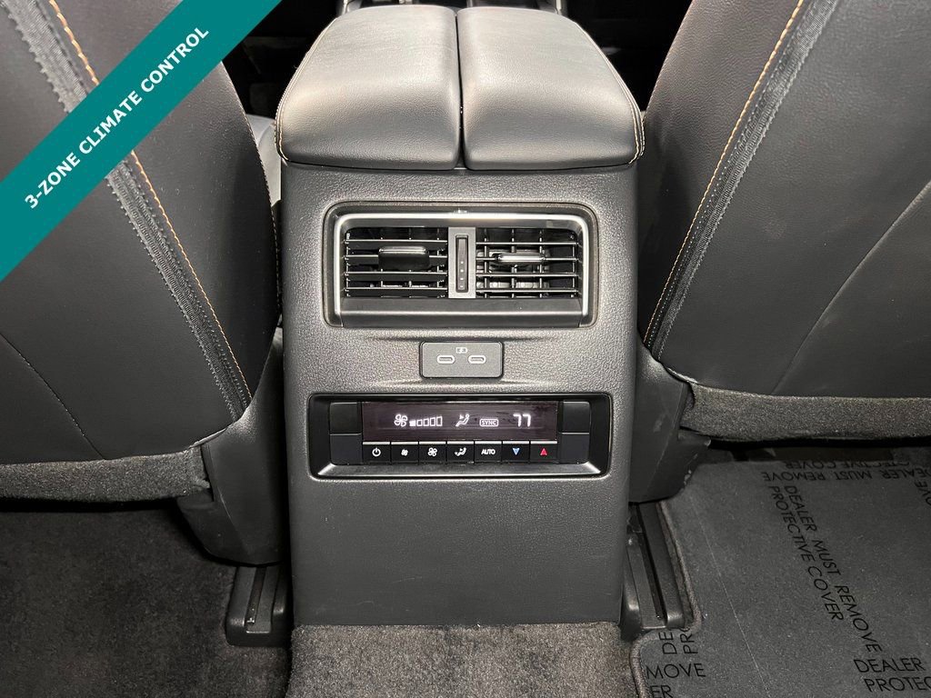 Used 2024 MAZDA CX-90 3.3 Turbo w/ Premium Package image 12