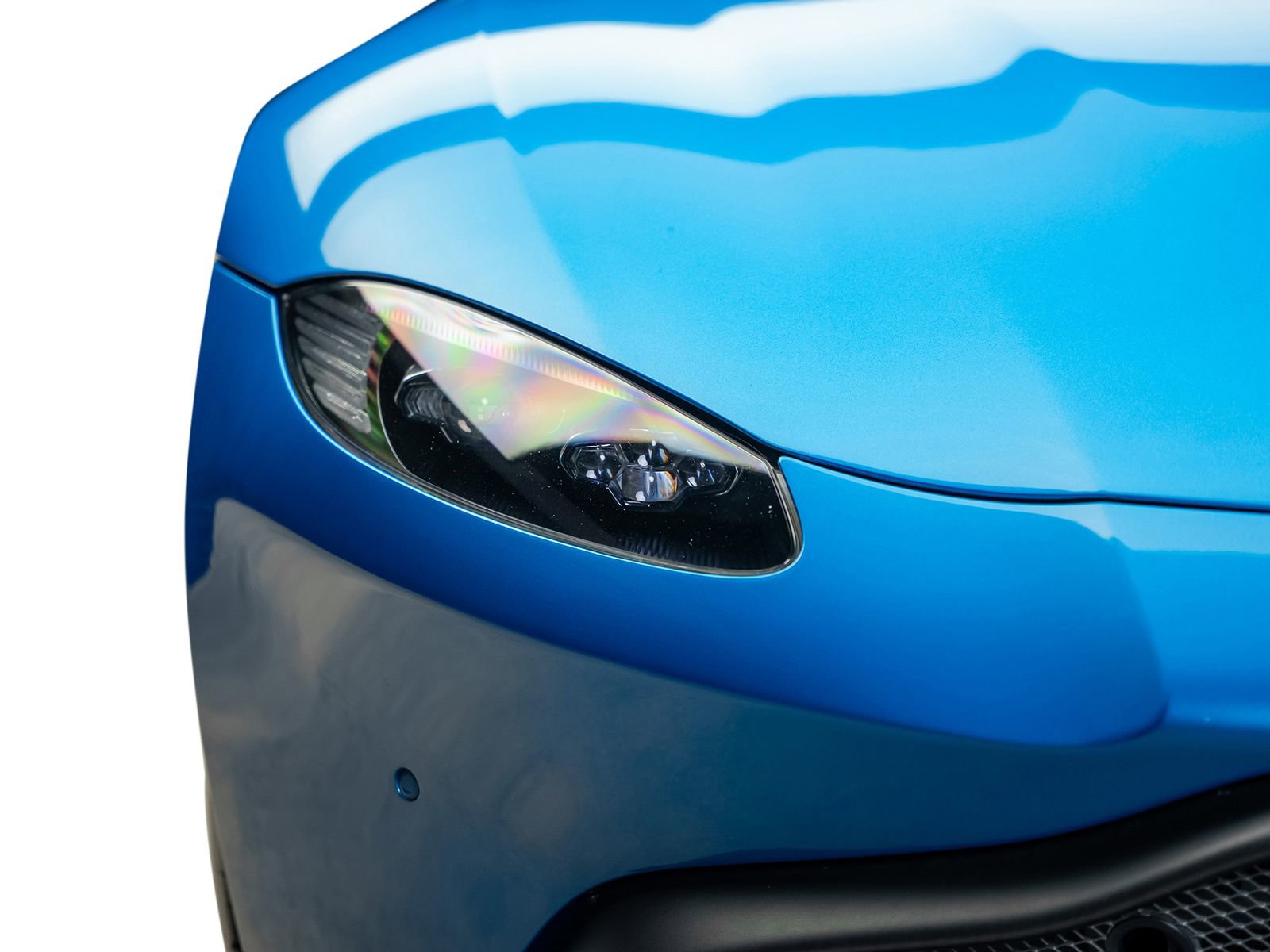 Used 2020 Aston Martin V8 Vantage Coupe RWD image 9