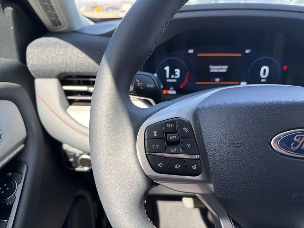 New 2026 Ford Explorer Active AWD/4WD image 12