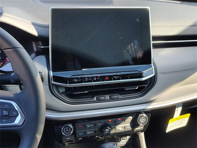 New 2026 Jeep Compass Limited image 22