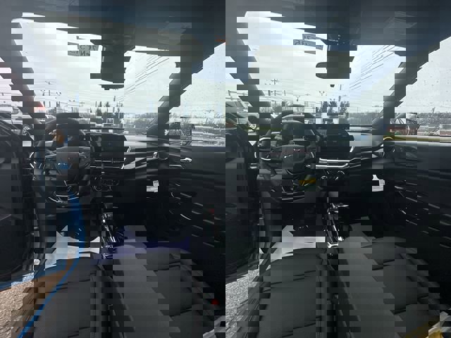 New 2026 Chevrolet Trax RS w/ Sunroof Package image 21